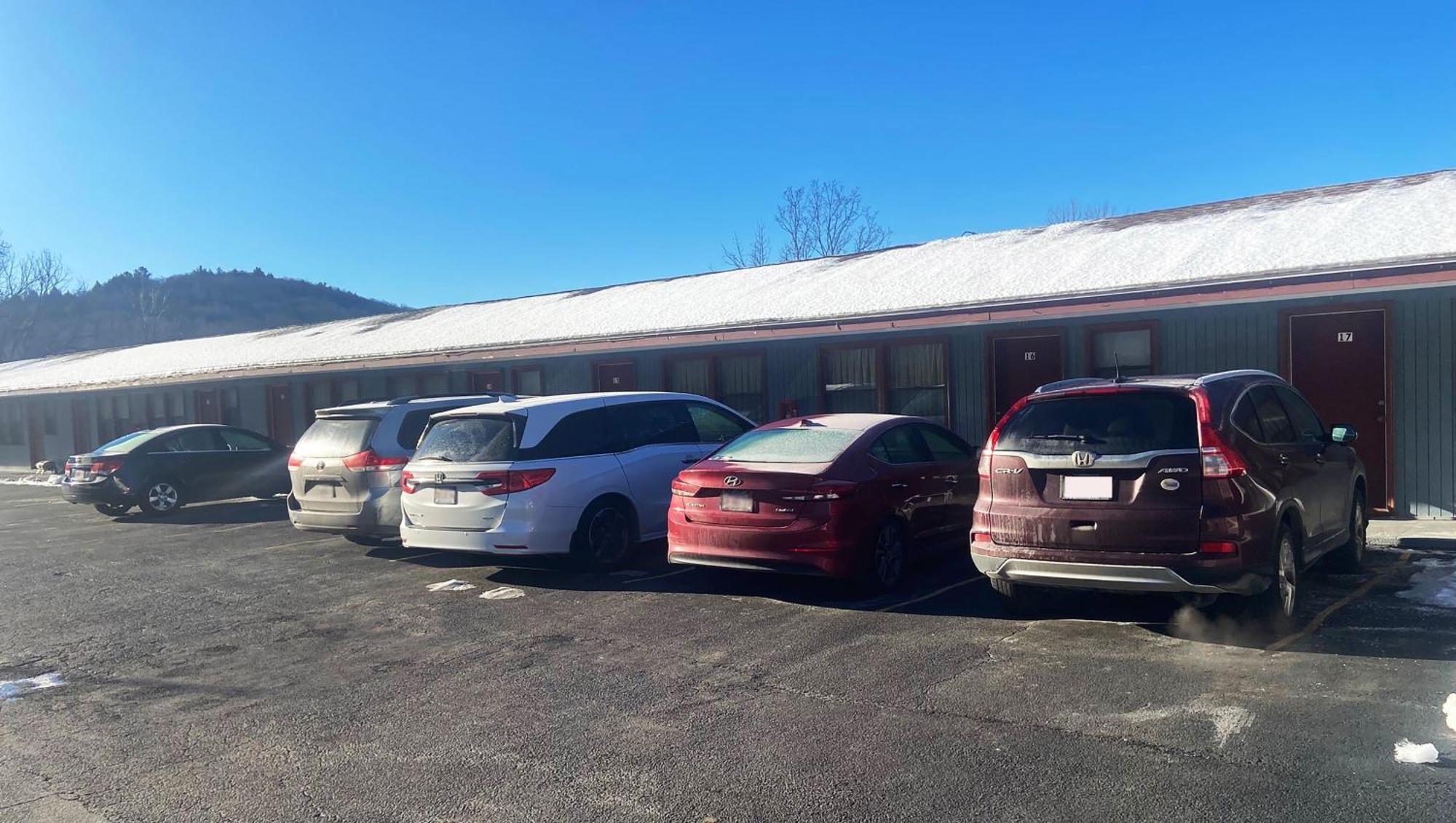 Pleasant Valley Motel 2*